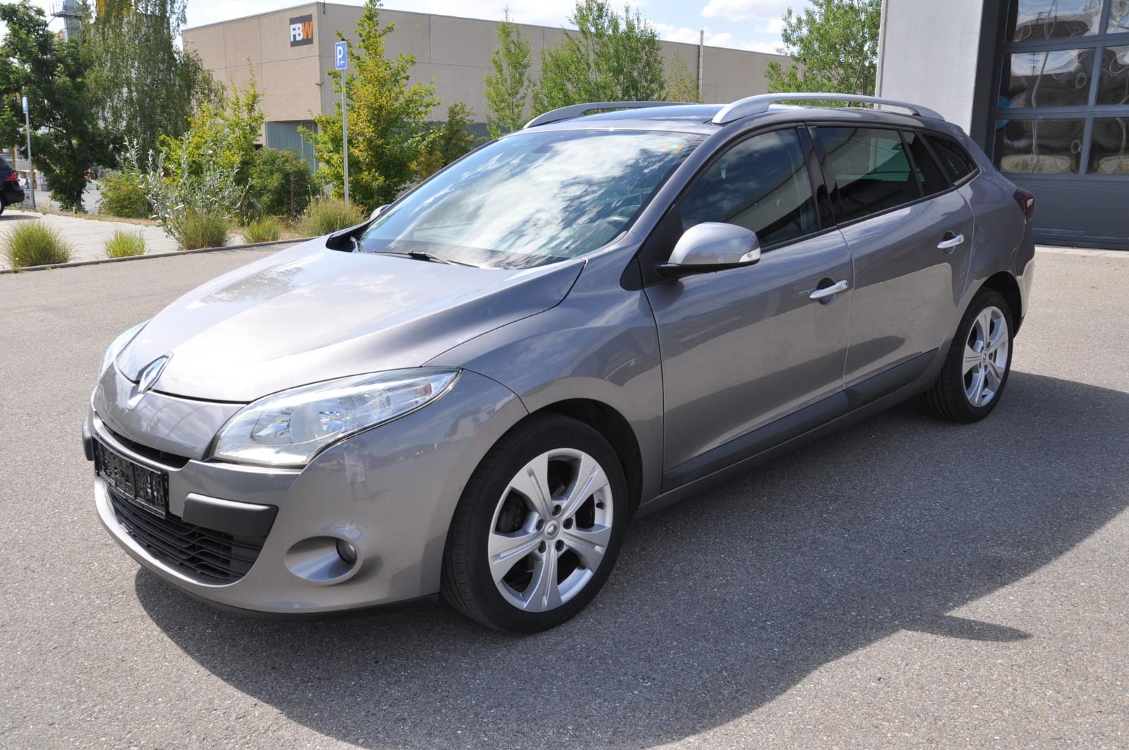 Renault Megane III Grandtour 2.0i Automatik Pano