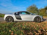 Audi R8 4.2 FSI R tronic quattro - - Audi R8: Tron