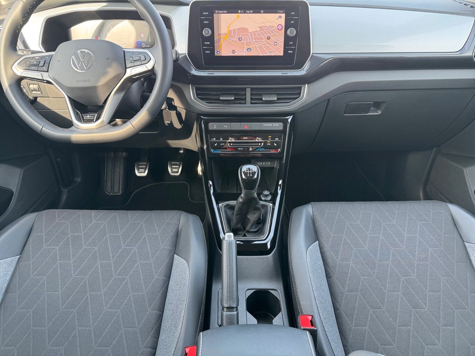 Fahrzeugabbildung Volkswagen T-Cross 1.0 Goal