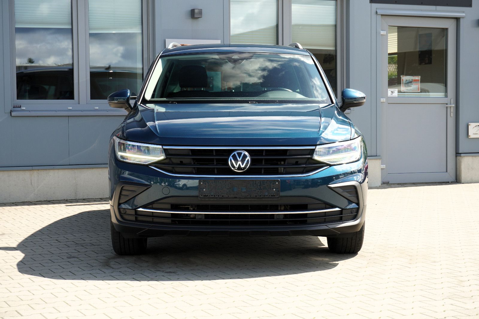 Volkswagen Tiguan Active eHybrid*Kamera*ACC*LED*DAB*AHK* imagem 3