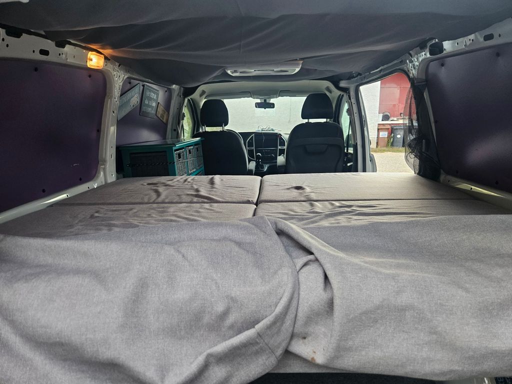 Image of Mercedes-Benz Vito