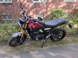 Triumph Speed 400: Neuwertig, 1.000 km ,Garantie, TÜV - TRIUMPH T400
