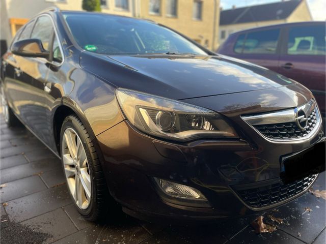 Opel Astra J 2.0 CDTI