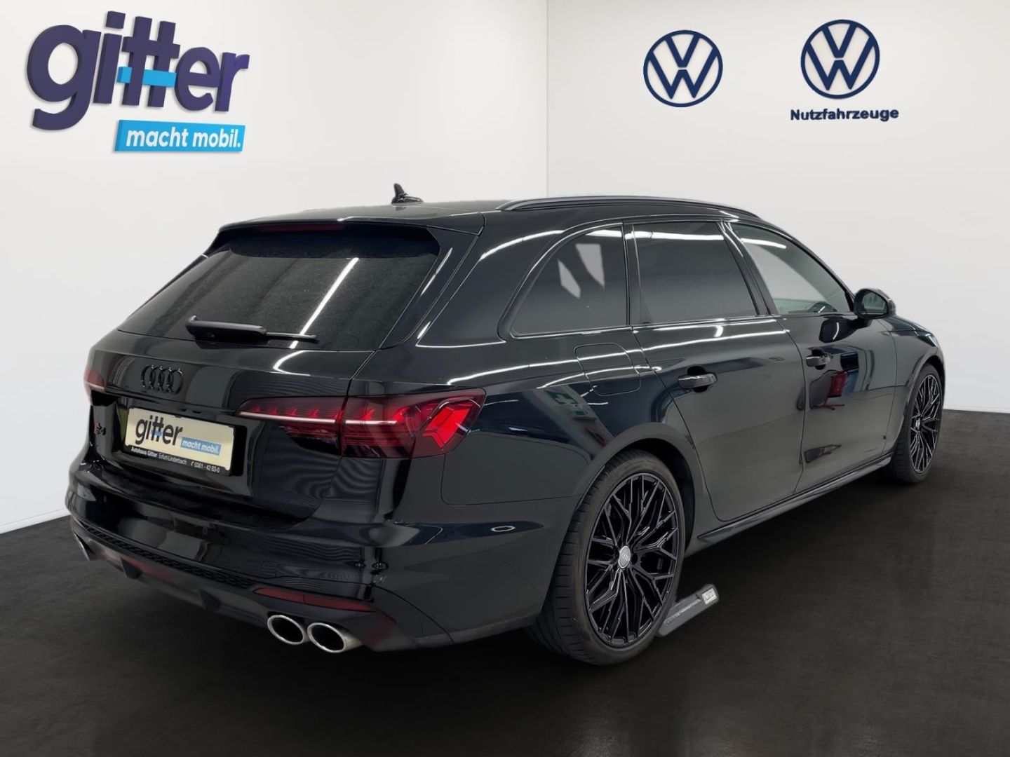 Audi S4 Avant 3.0 TDI SCHWARZPAKET PLUS PANO B+O MATR imagem 3