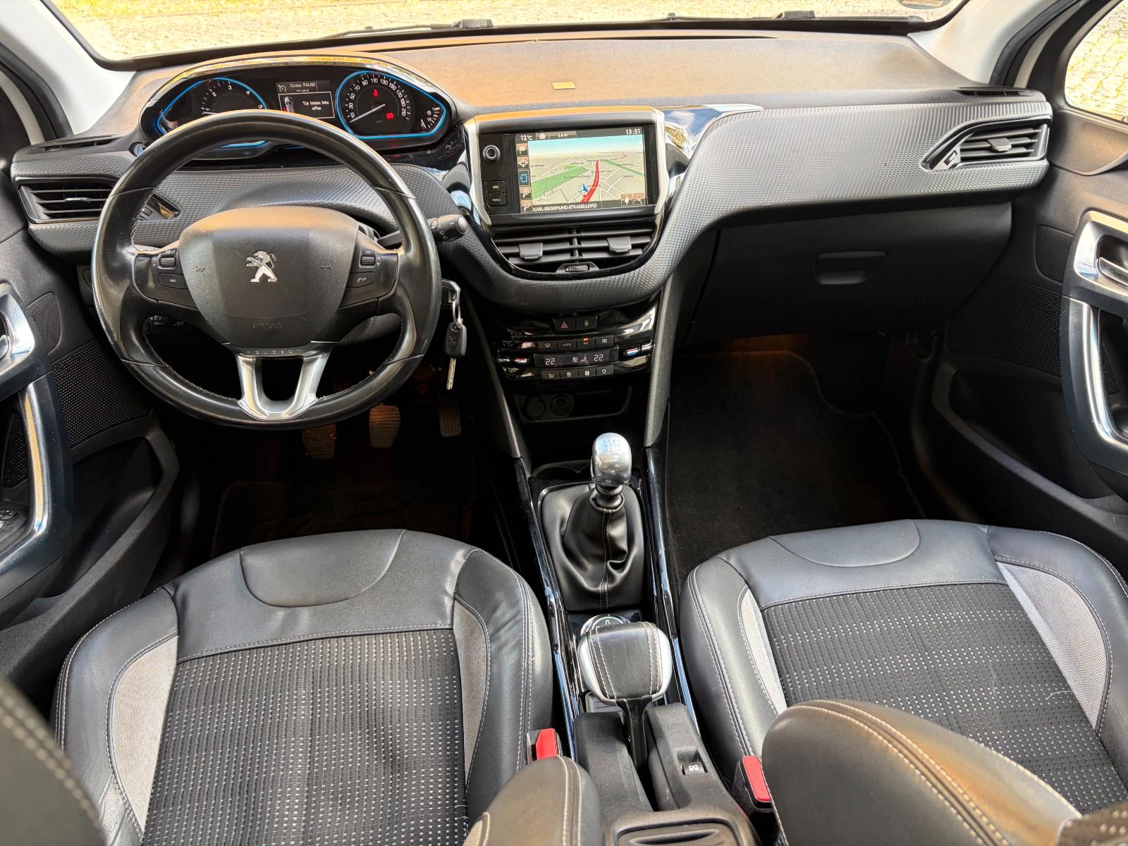 Peugeot 2008 2015 — photo 7