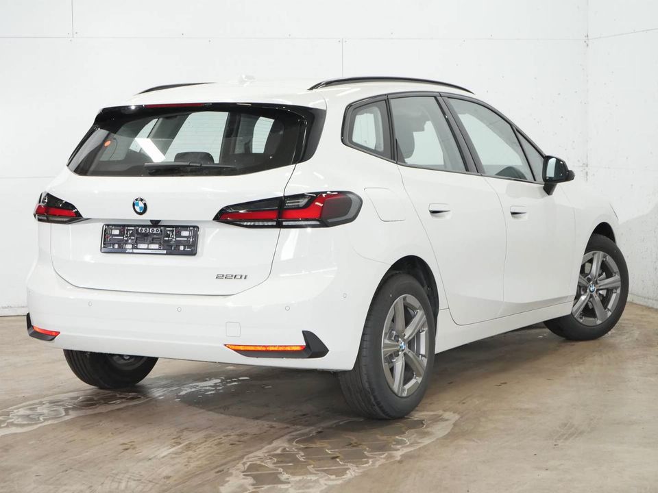 BMW 220 Active Tourer - Bild 4