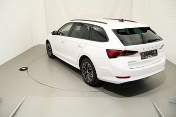 Skoda Octavia Combi Clever 2.0 TDI DSG NAV PDC HUD