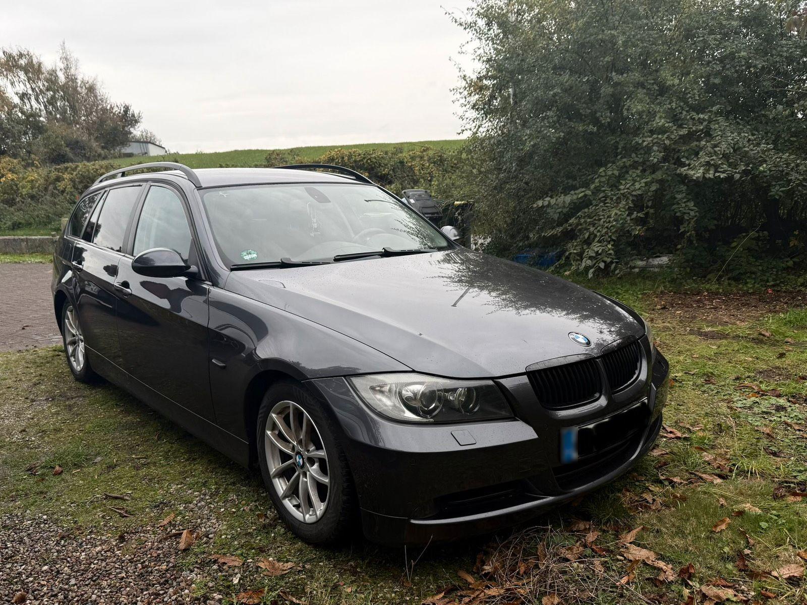 BMW 320