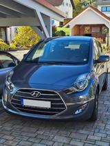 Hyundai ix20 1.6 Space blue Space - Hyundai ix20: Space