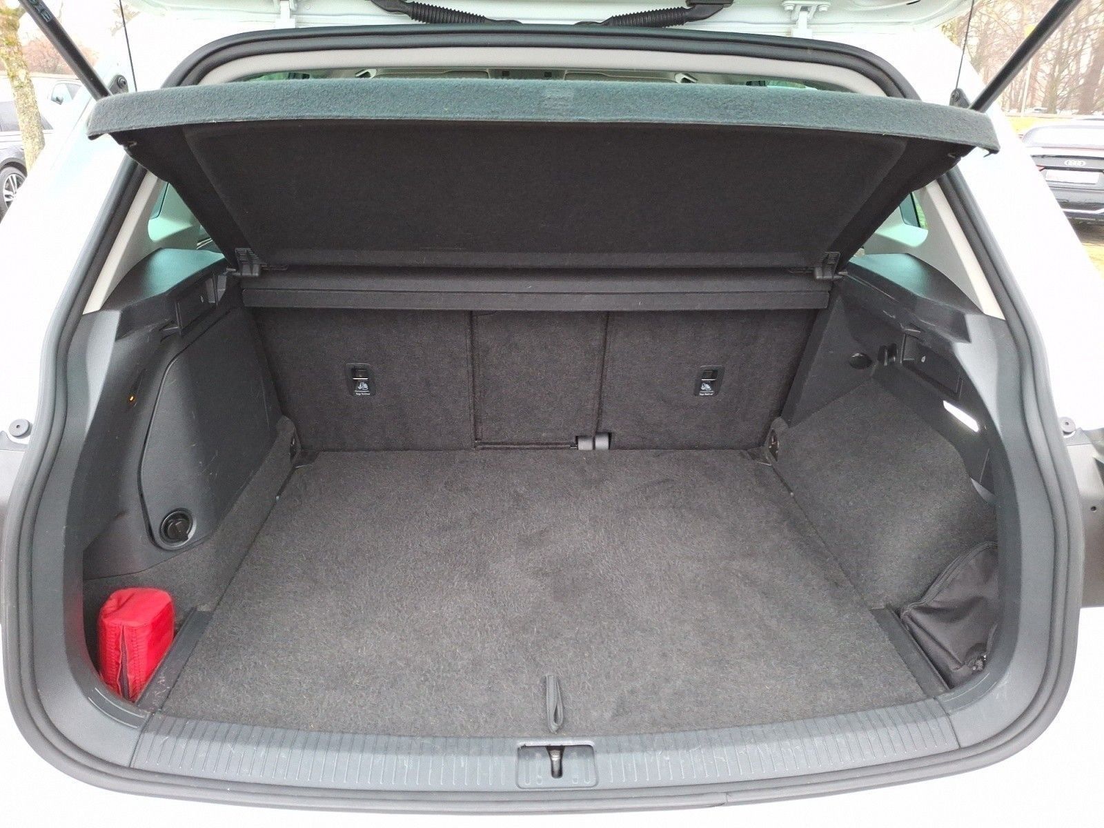 Volkswagen Tiguan - Bild 13
