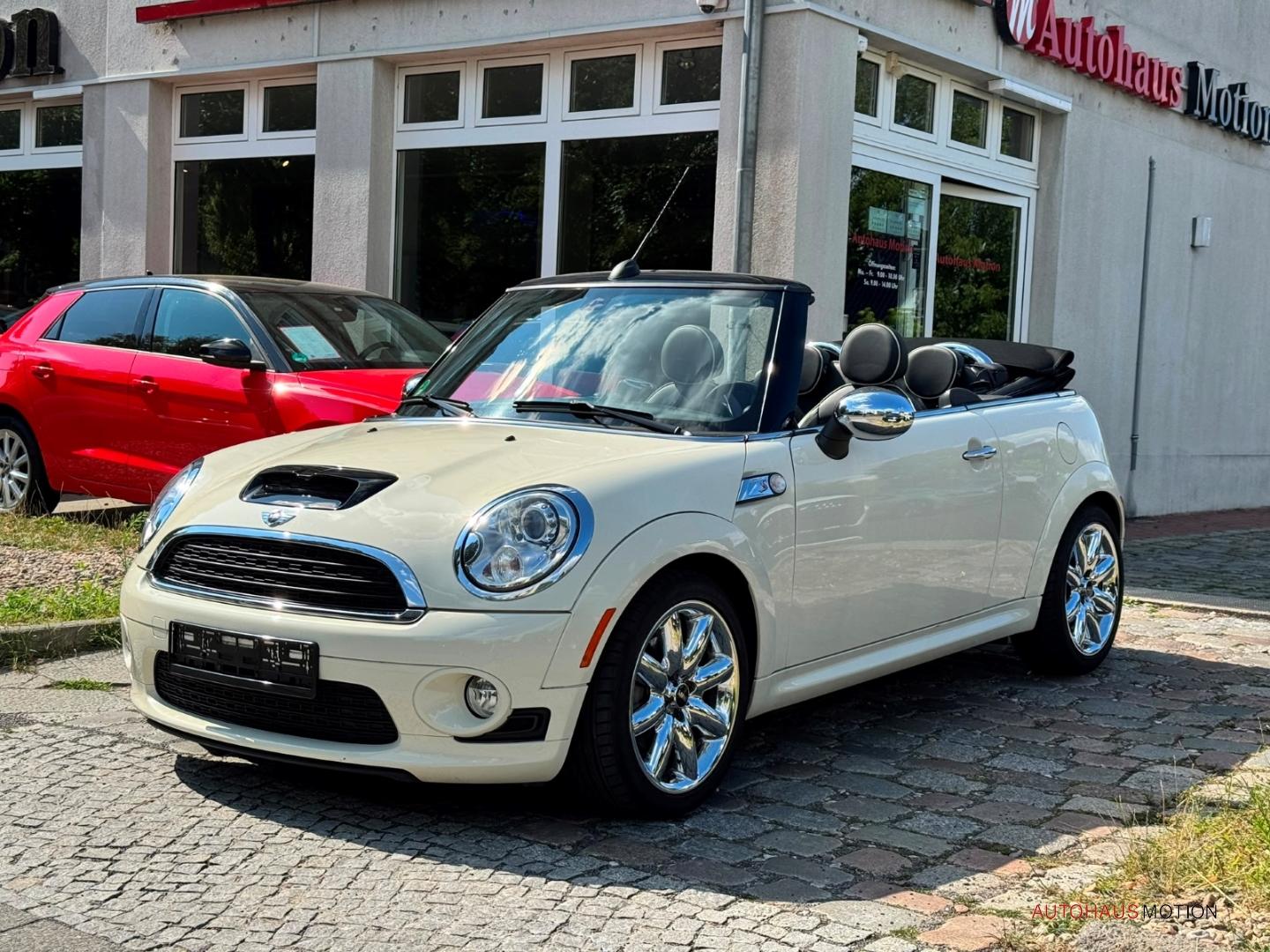 MINI Cooper S Cabrio Chili Navi HarmanKardon Bi-Xenon