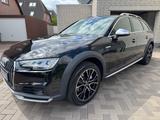 Audi A4 Allroad 3.0 TDI S tronic quattro Avant - - Audi A4 Allroad mit Diesel-Antrieb: Navigationssystem, Kombi