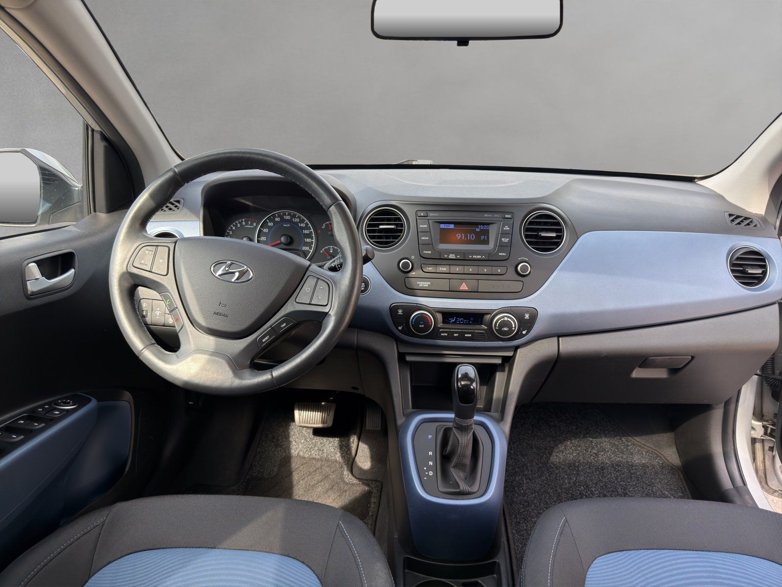 Fahrzeugabbildung Hyundai i10 1.2 Sytle el. SD Glas Sitzh. Automatik Klima