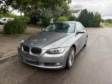 BMW 325 Baureihe 3 Coupe 325i - BMW 325 aus 2006: Coupé, 325i