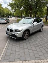 BMW Ich Verkaufe mein Bmw X1 - gebrauchte BMW X1 aus dem Jahr 2009