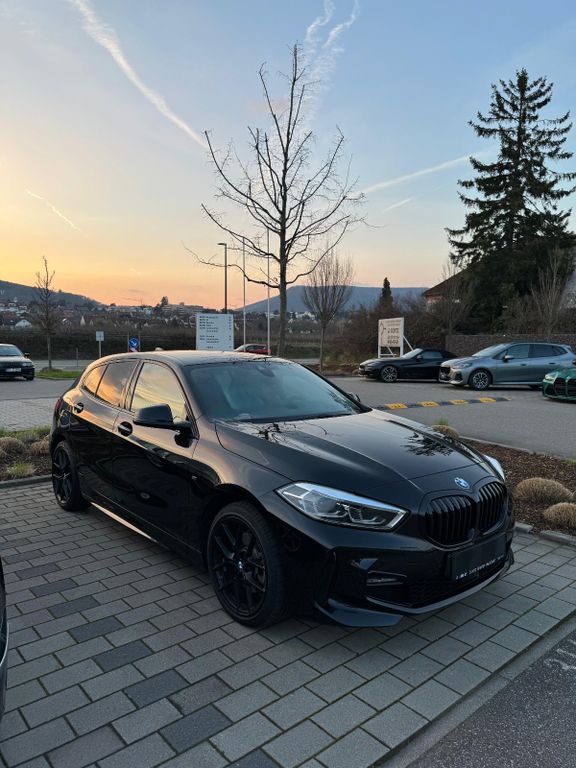 Image of BMW 118