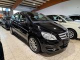 Mercedes-Benz B 180 CDI AUTOMATIK LEDER NAVI KLIMA PDC TOP GEP - gebrauchte Mercedes-Benz B 180 aus dem Jahr 2011
