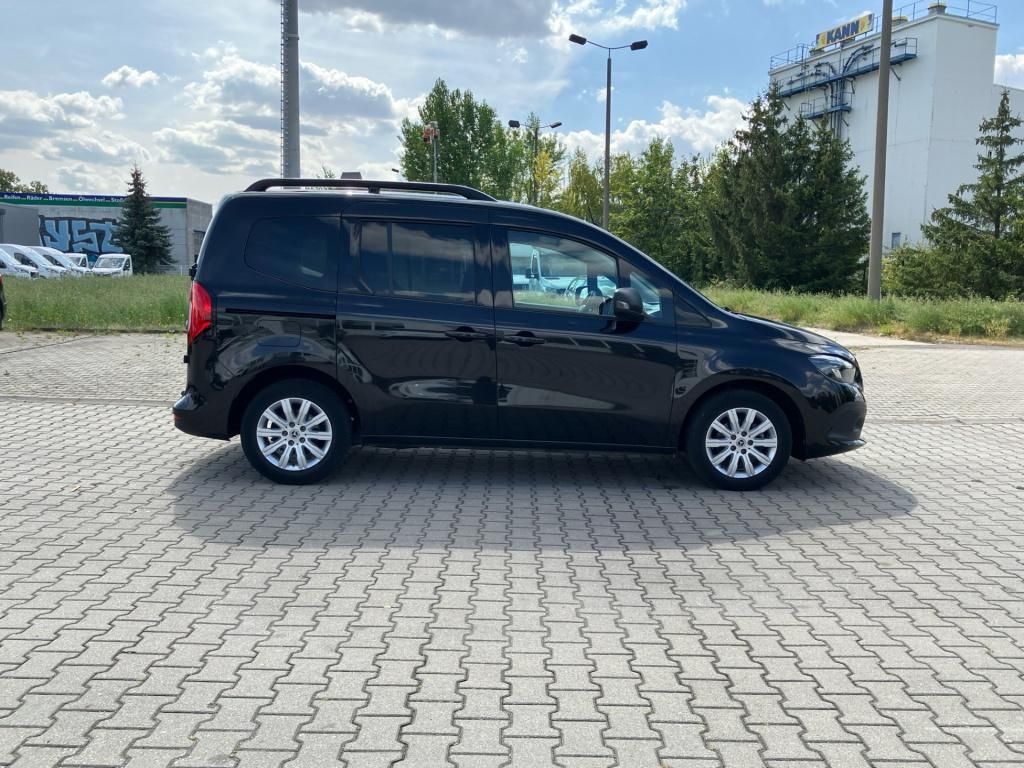 Fahrzeugabbildung Mercedes-Benz Citan 110 CDI Tourer Pro LED KAM SHZ AHK NAVI