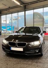 BMW 320d Touring Sport Line mit Panorama Dach