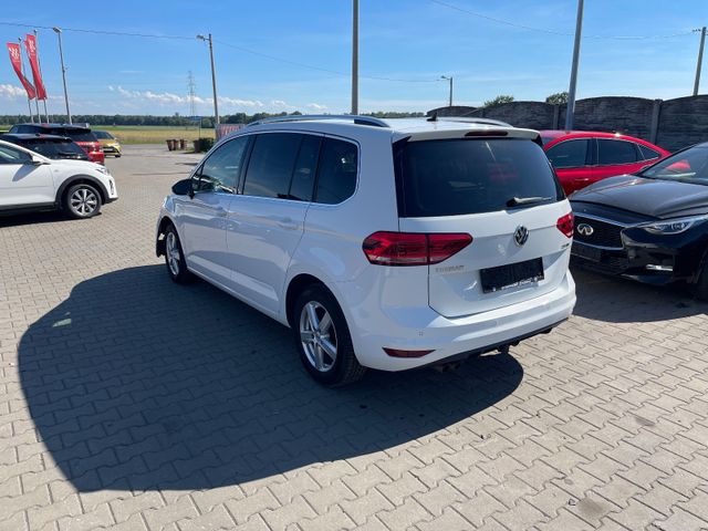 Volkswagen Touran 2.0 TDI DSG Climatronic 7-Sitzer