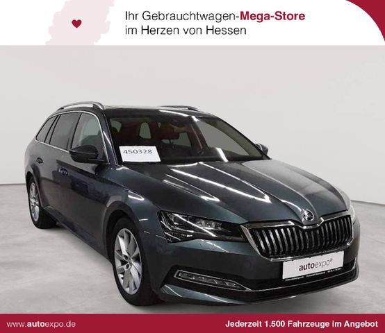 Skoda Superb Combi 4x4 Premium PANO AHK ACC