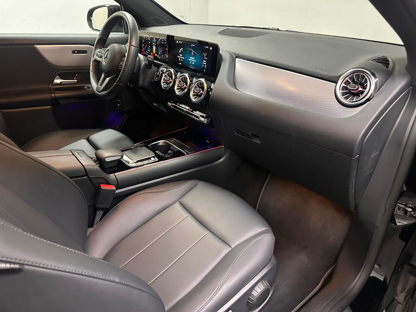Fahrzeugabbildung Mercedes-Benz GLA 180 d DCT *STYLE*DISTRO*KEYLESS*KAMERA*LED*