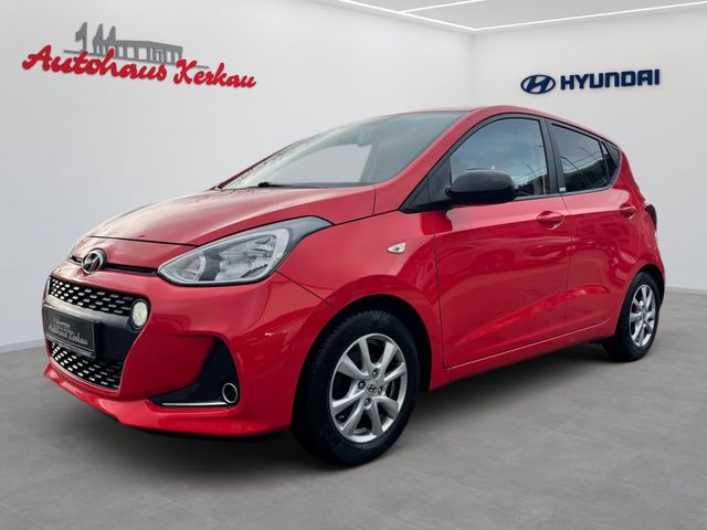 Hyundai i10 1.0 YES!+  /8-fach bereift+ Carplay