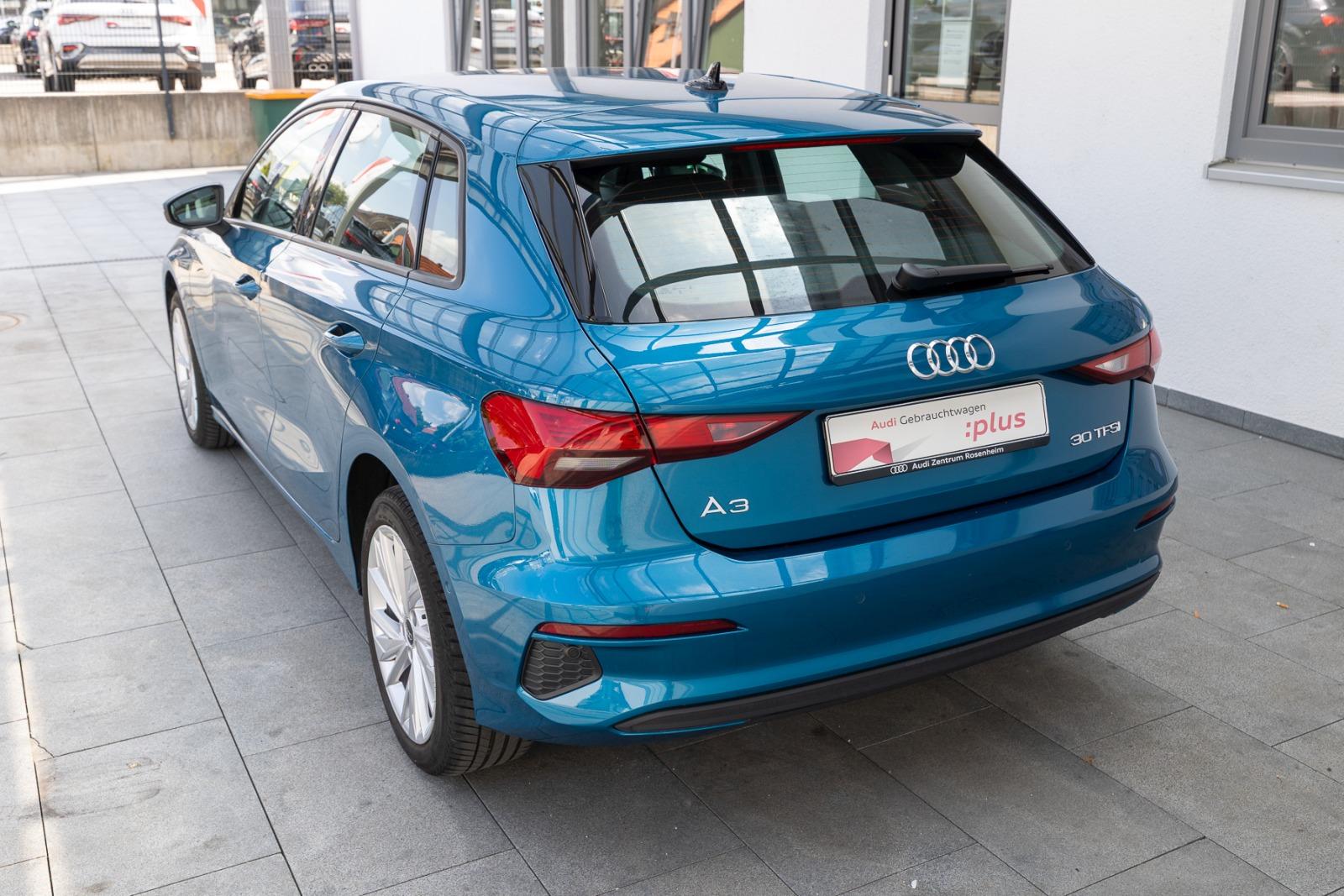 Audi A3 Sportback 30 TFSI S tronic (SHZ v,Phone Box,2