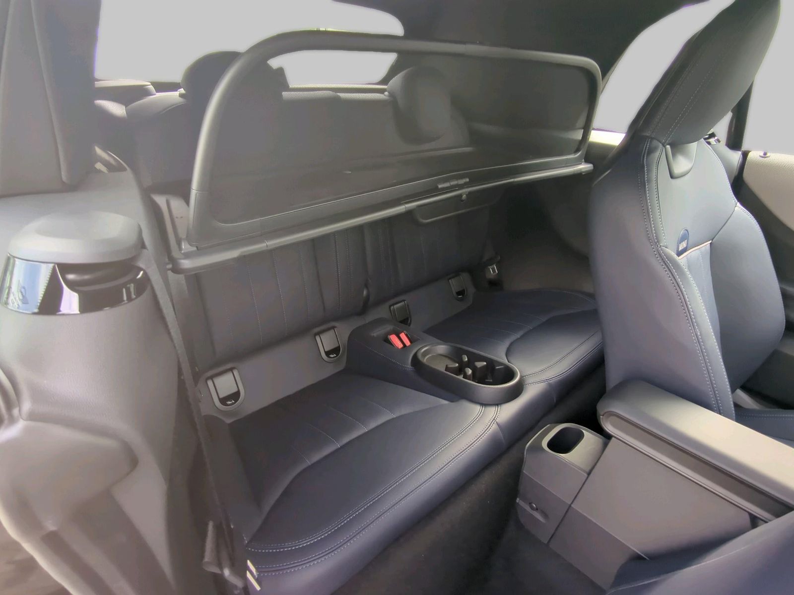 MINI Cooper Cabrio - Bild 14