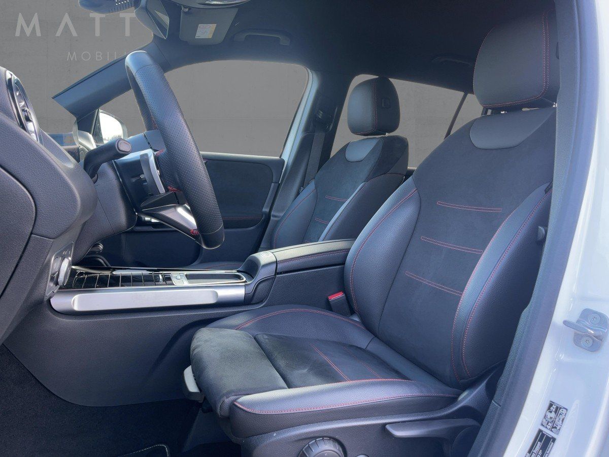 Fahrzeugabbildung Mercedes-Benz GLB 200 d AMG/Night/Kamera/AHK