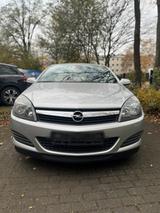 Opel Astra H GTC 1.9 CDTI - Opel Astra mit Diesel-Antrieb: Coupe, 1.9