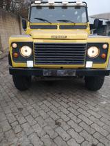 Land Rover 110 Defender - Land Rover Defender aus 1988