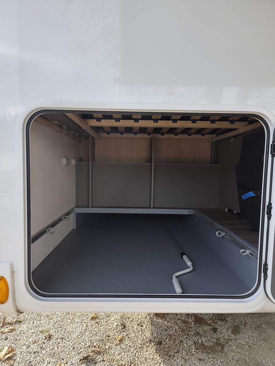 Fahrzeugabbildung LMC Tourer Lift H 630