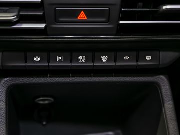 Ford Tourneo Connect 2.0 Titanium Fahrassistenz-Paket