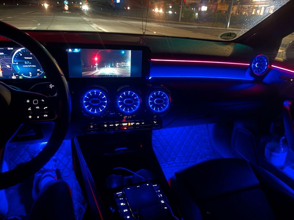 Image of Mercedes-Benz A 200
