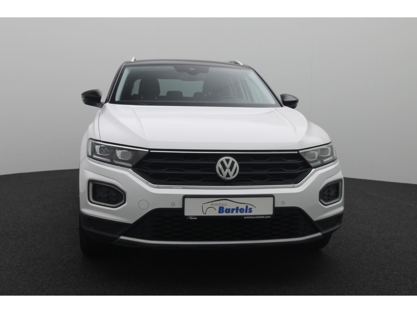 Volkswagen T-Roc IQ.DRIVE AHK Kamera Digi Cockpit DAB