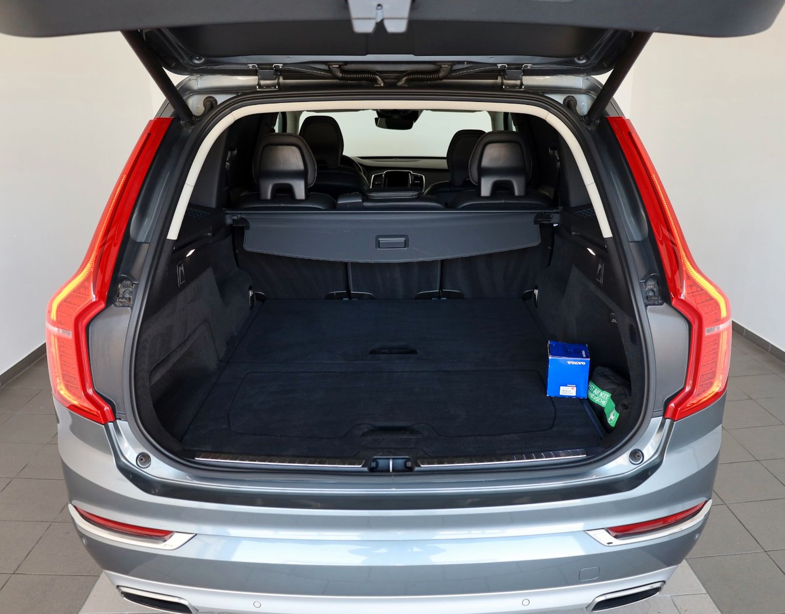 Fahrzeugabbildung Volvo XC90 Inscription AWD Leder,Navi,Panorama,Kamera