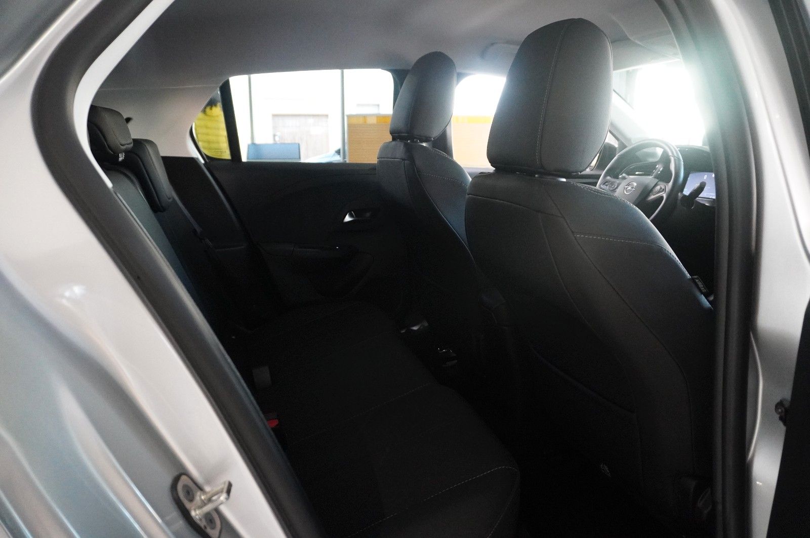 Fahrzeugabbildung Opel Corsa-e ELEGANCE 3-PHASIG NAVI/LED/KAMERA/SH/DAB