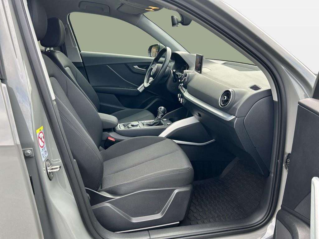 Audi Q2 35TDI quattro Basis LED Scheinwerfer, Navi
