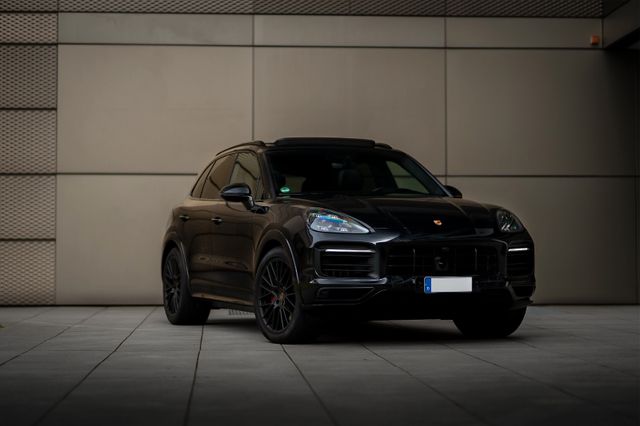 Porsche CAYENNE 4.0 V8 GTS | APPROVED