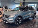 Volkswagen T-Roc IQ.DRIVE Klima Navi ACC MirrorLink AHK LED - gebrauchte VW T-Roc aus dem Jahr 2019