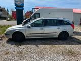Renault Laguna Grandtour 2.0 16V Automatik - Renault aus 2003