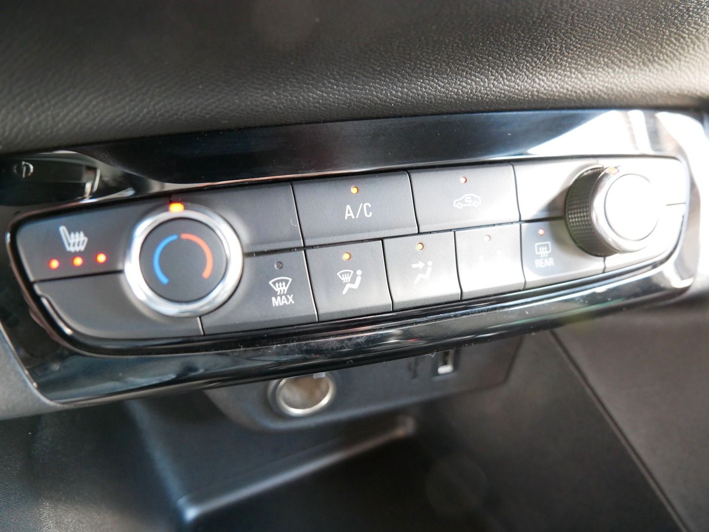 Fahrzeugabbildung Opel Corsa-F 1.2 Edition Kamera SHZ Apple/Android ALU