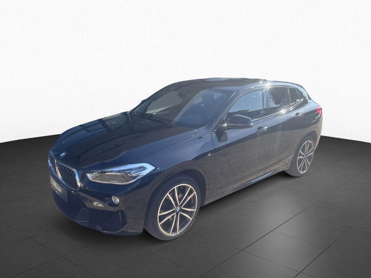 BMW X2 xDr20d M SPORT LED HUD SHZ HiFi Tempo Kam 19" imagem 3