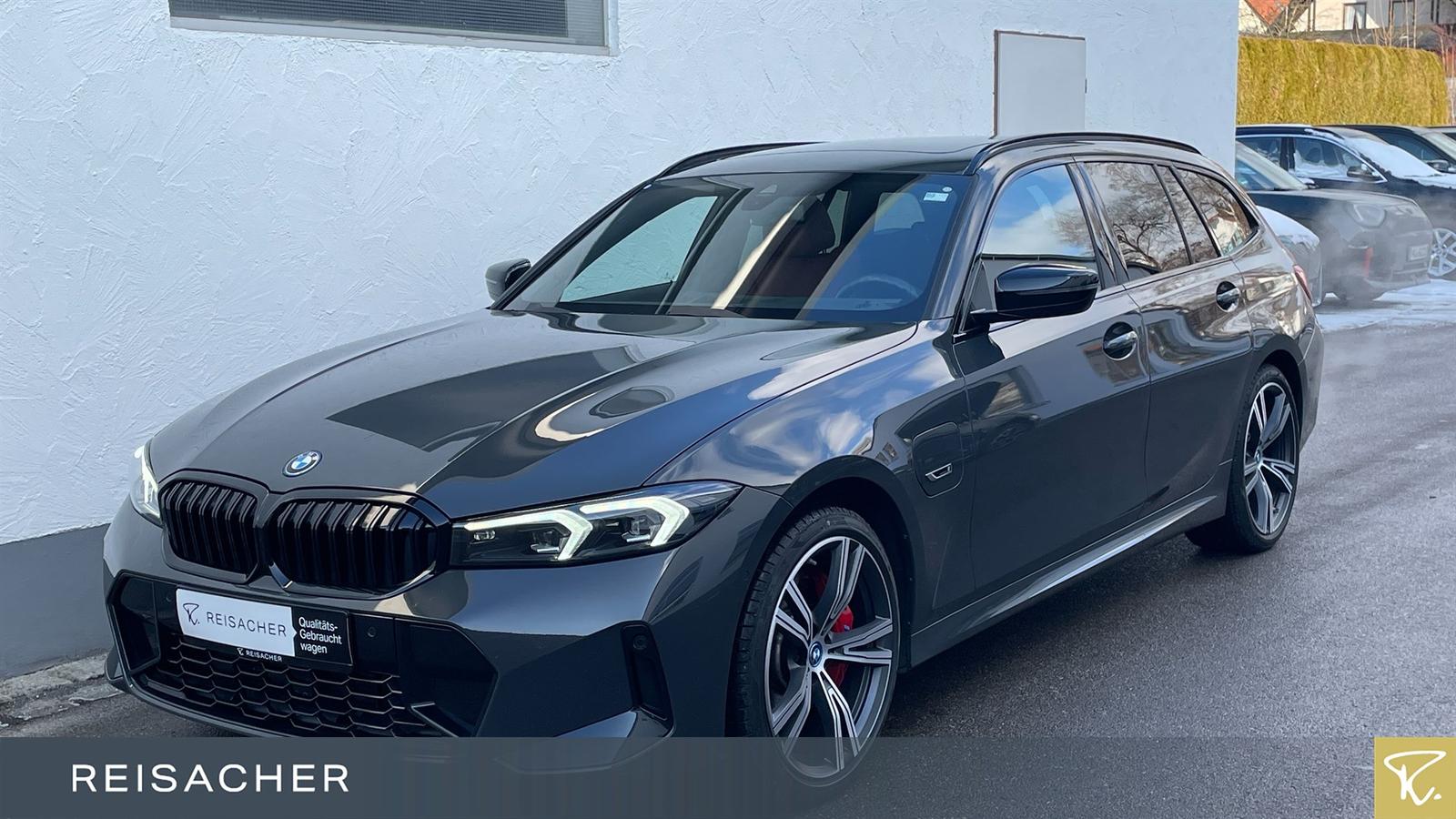 BMW 330e xDrive Tou M-Sport PRO Pano AHK LM19" LCPro