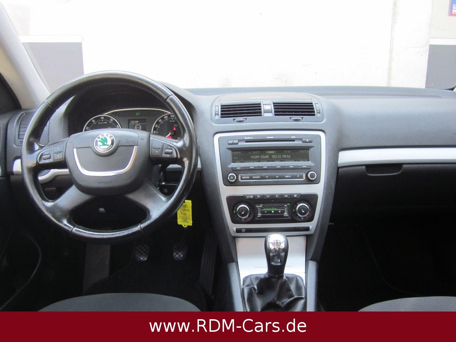 Skoda Octavia 2009 — photo 10