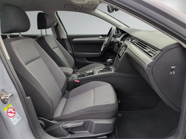 Passat Variant 1.5 TSI DSG LED+NAVI+KAMERA+SIHZ+