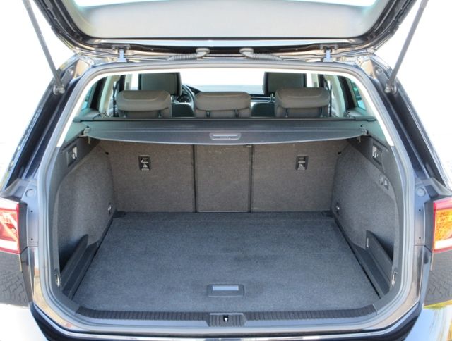 Passat Variant 1.5 TSI DSG LED/17-ZOLL/ASSISTENZ