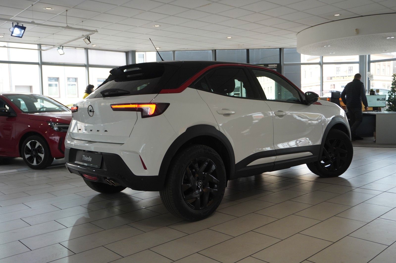 Fahrzeugabbildung Opel Mokka 1.2T GS LINE NAVI/LED/KAMERA/SPORT/DAB+