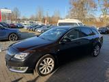 Opel Insignia A Sports Tourer Innovation=Automatik-= - Opel Insignia mit Diesel-Antrieb: Kombi